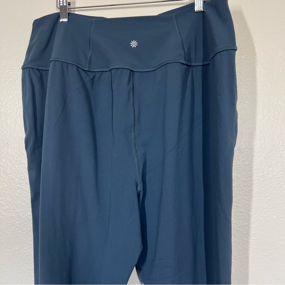 Athleta Slate Blue Elation Pant - Picture 4 of 11